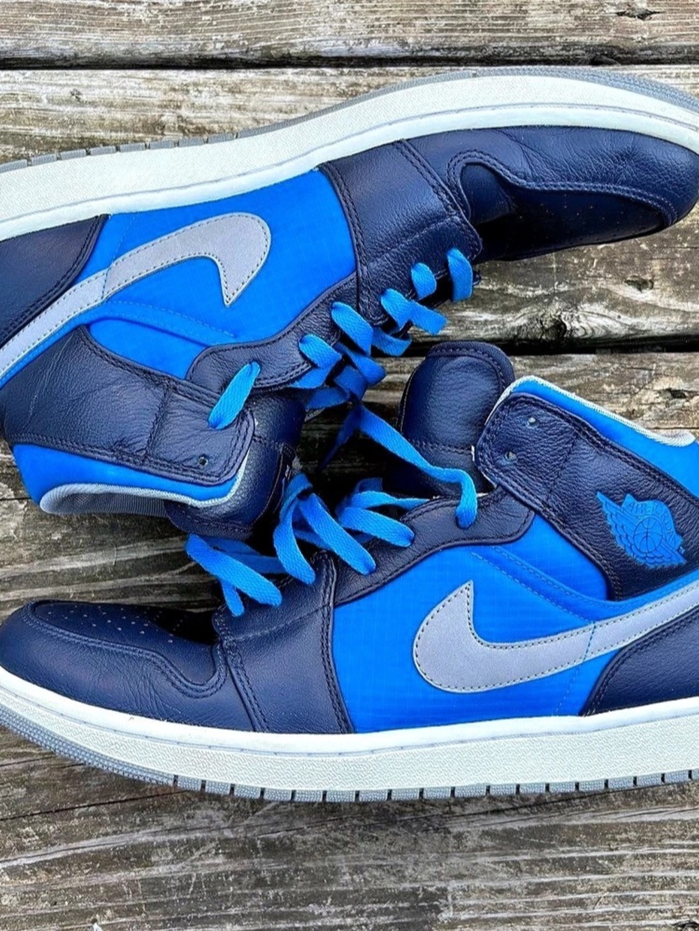 Nike Air Jordan 1 Phat Mid